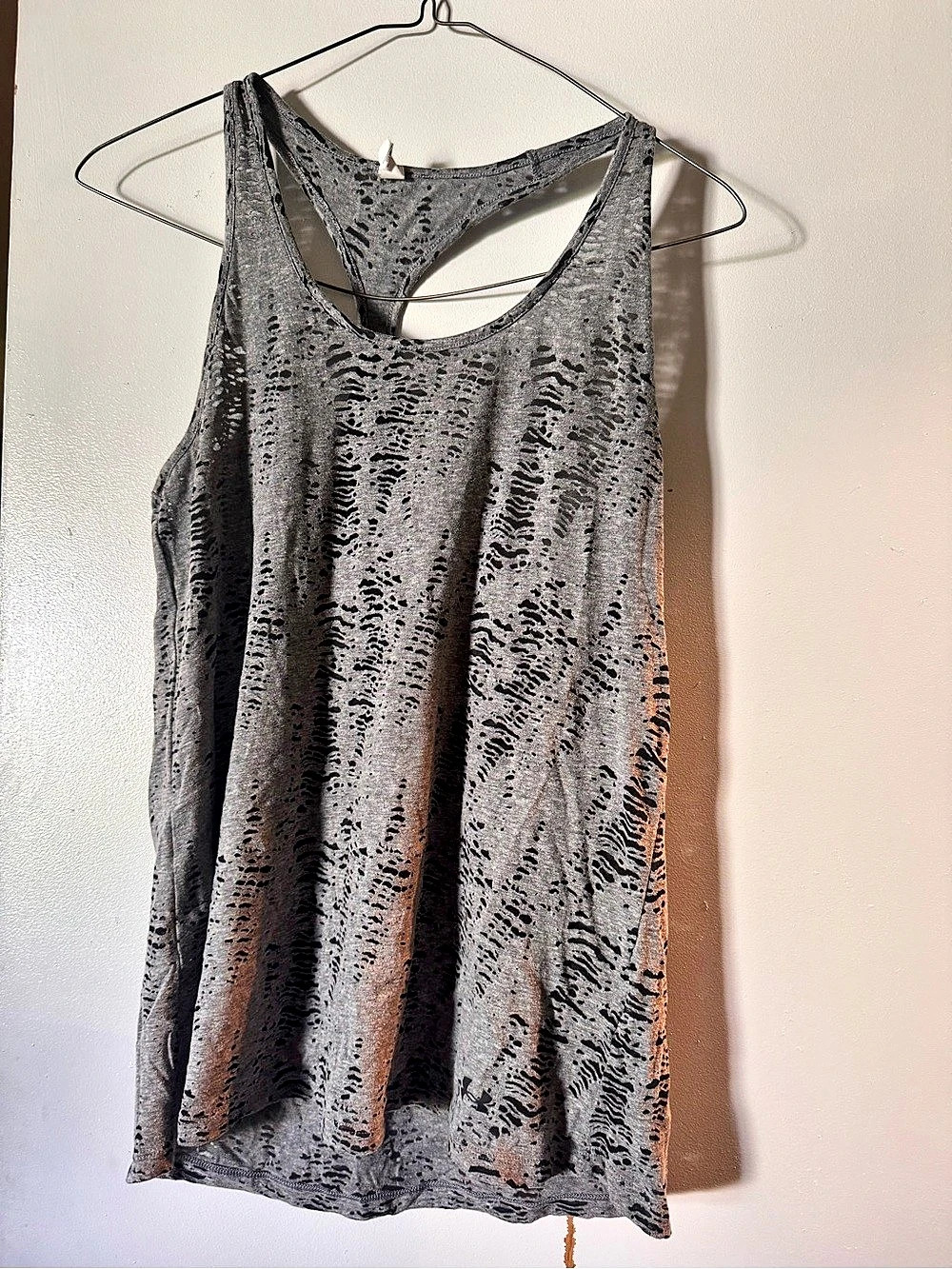 Under Armour Women's Animal Print Tank Large